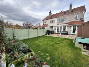 Photo 28- click for photo gallery